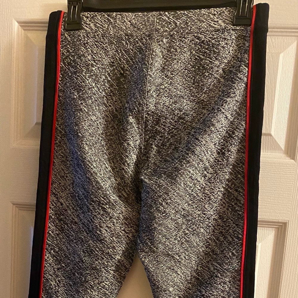 EXPRESS LEGGINGS